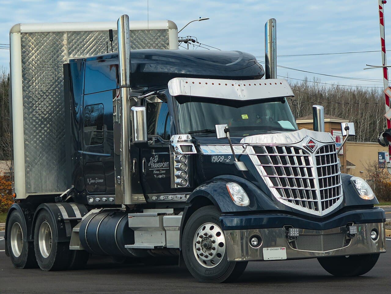 International LoneStar