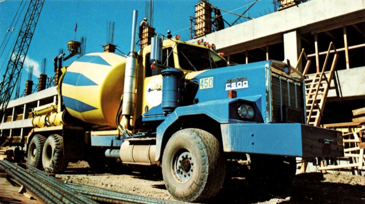 Kenworth C500